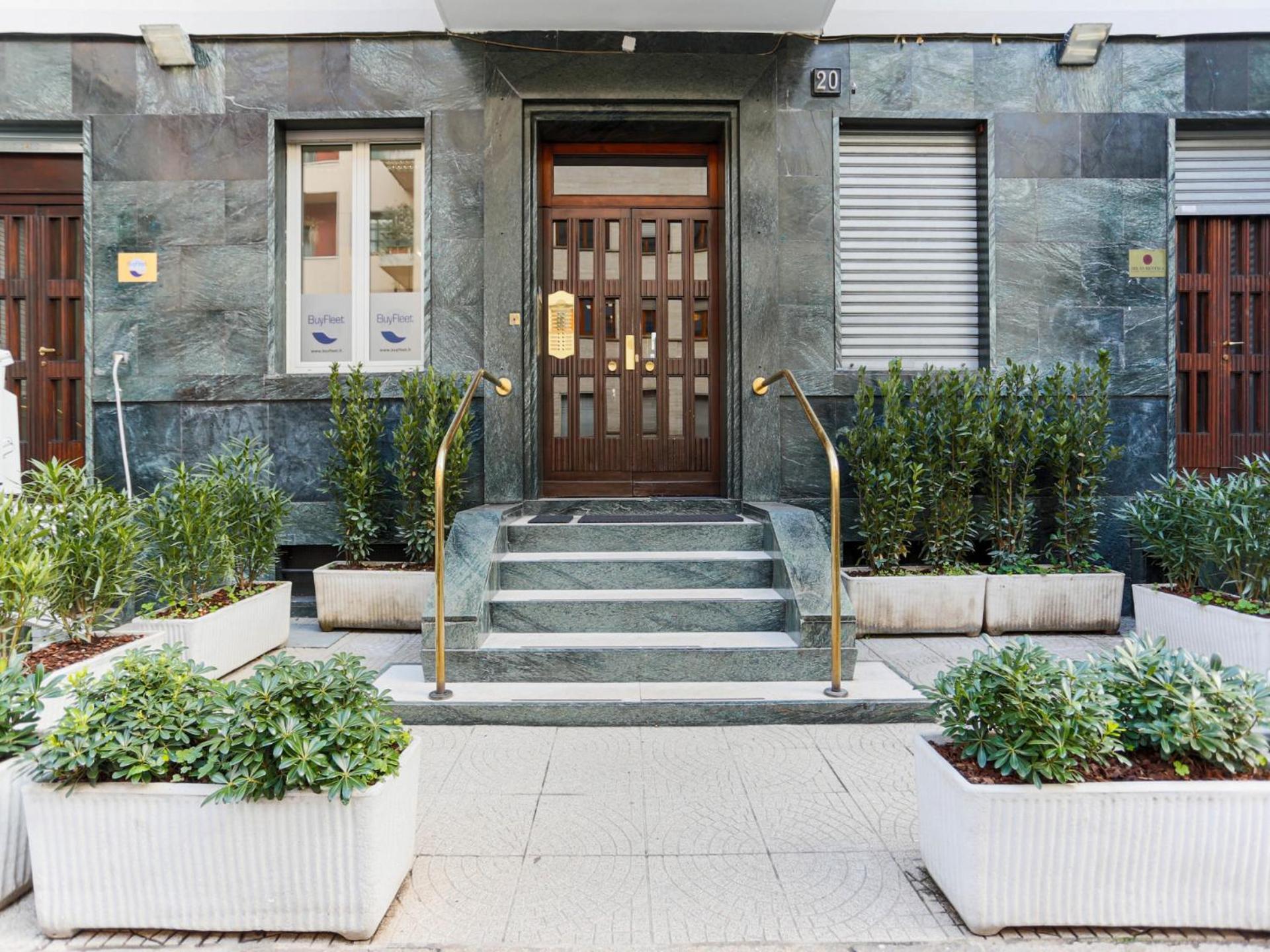 The Best Rent - Bright Two-Bedroom Apartment In Central Station Area Milão Exterior foto